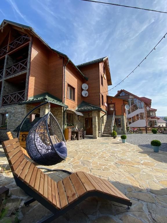 Отель Zatyshok nad Prutom Буковель