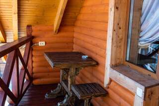 Отель Zatyshok nad Prutom Буковель Семейный люкс-43