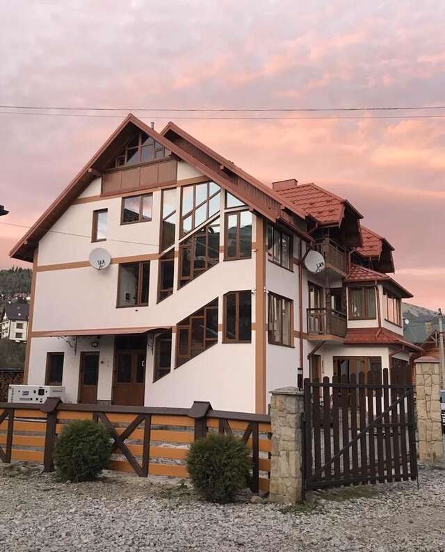 Отель Zatyshok nad Prutom Буковель-28